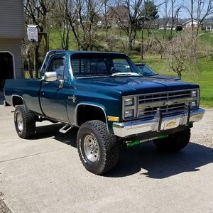 Meet your Posher, Justin